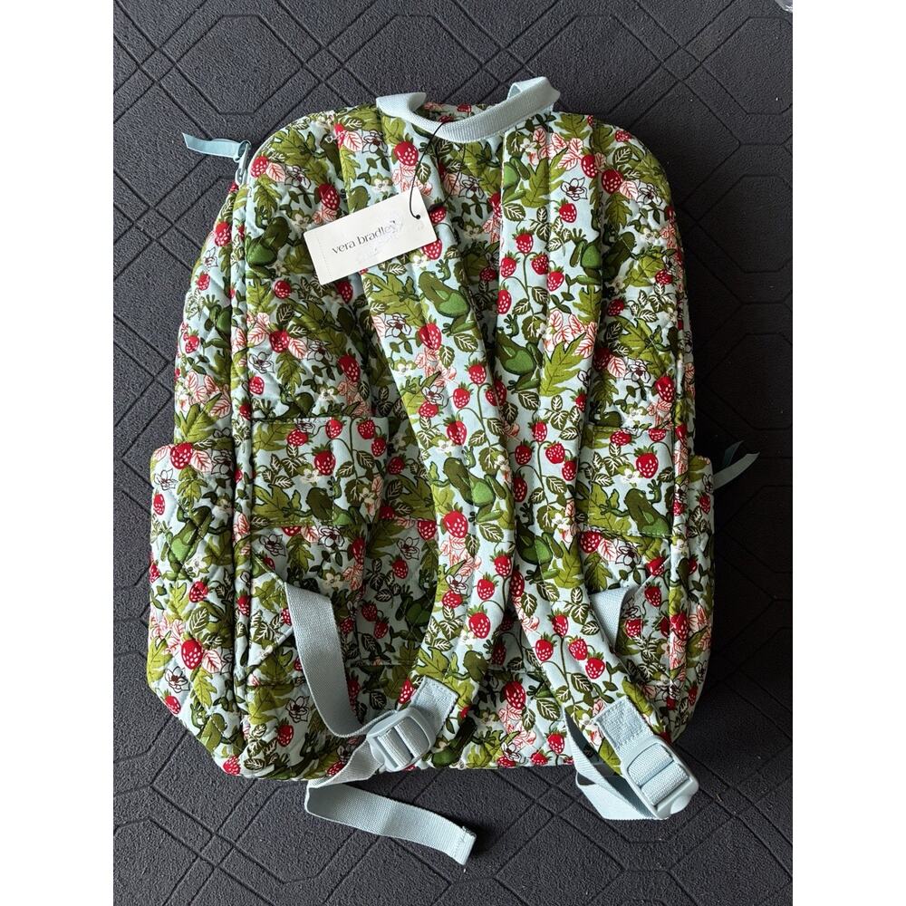 Vera Bradley Frogberry Garden Blue Essential 17” Laptop Large Backpack NWT - Picture 2 of 8